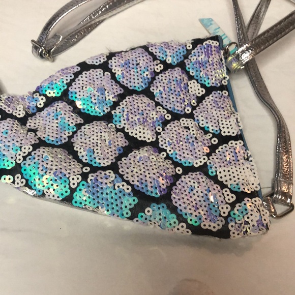 Mermaid sequin tail P.S. from AEROPOSTALE handbag. Metallic sequins as scales. - Picture 3 of 8